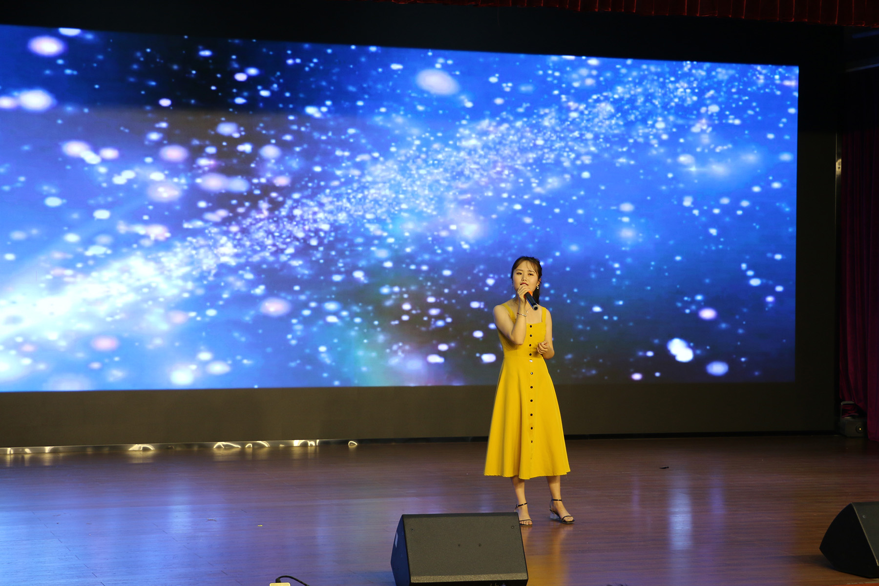 2021年ag平台网站化学迎新联欢晚会-《浪费》